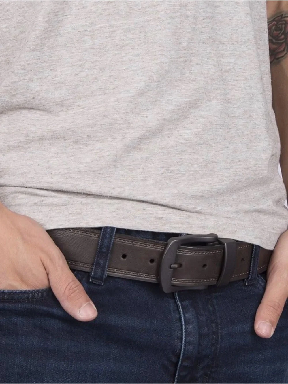 Levi’s Reversible Brown Black Faux Leather Belt XL Matte Buckle NWT